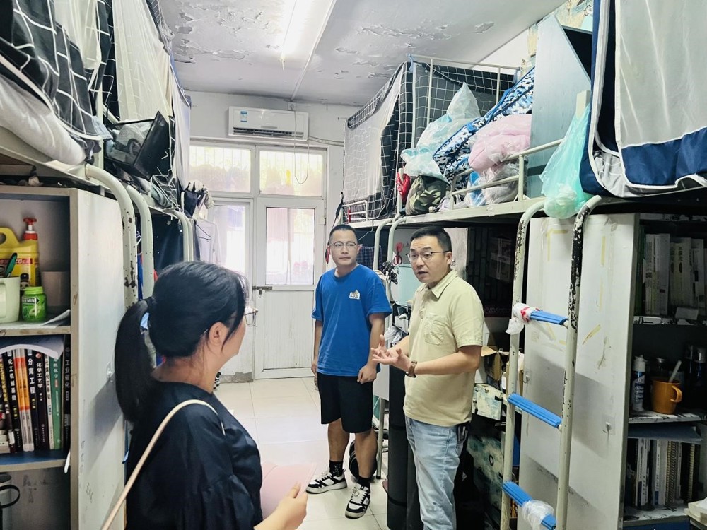 13ca09c5679449d88bc6712ef7d6ccf3.jpg 13ca09c5679449d88bc6712ef7d6ccf3.jpg